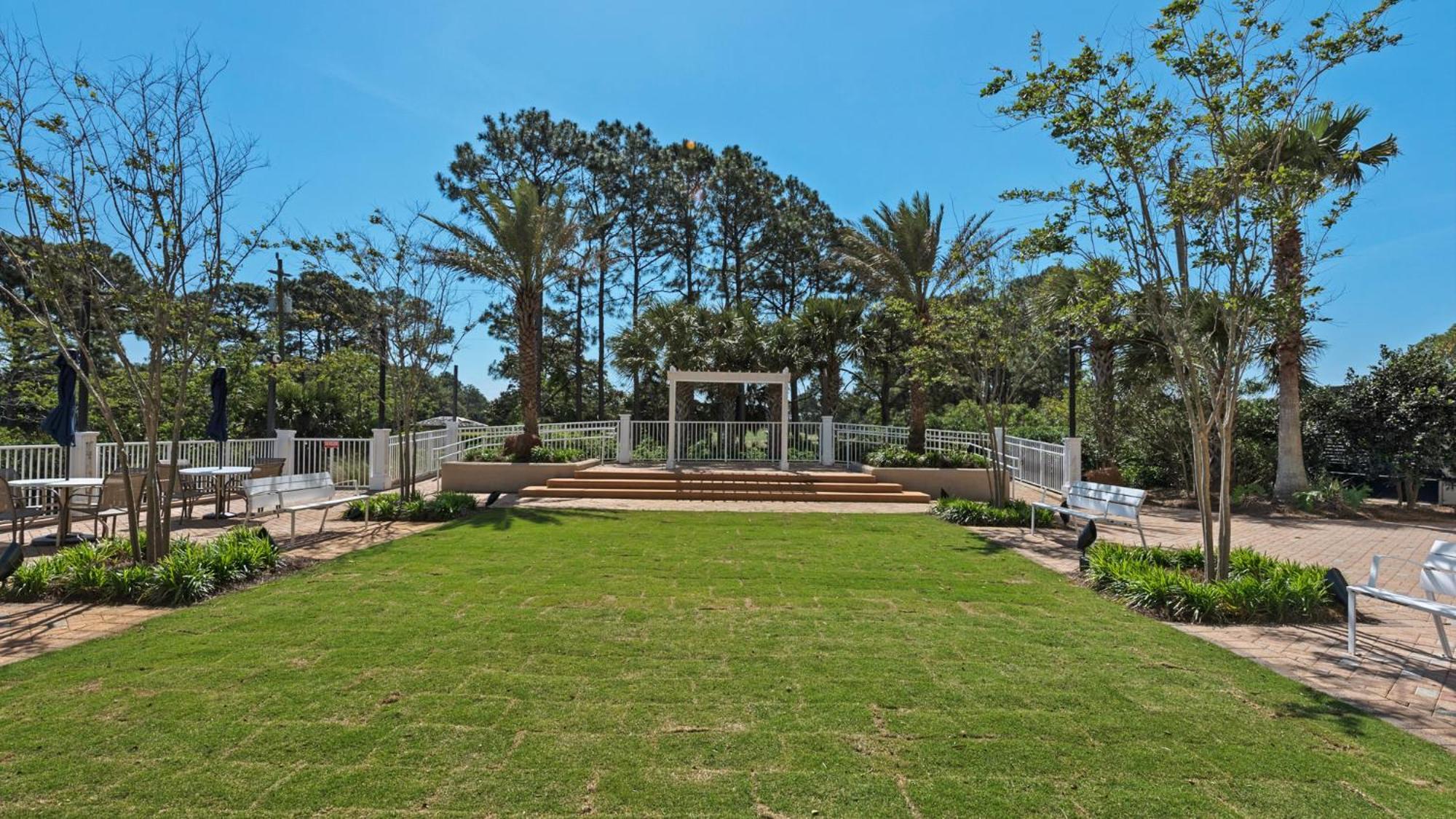 Laketown Wharf 613! Ocean View, 1 Bd, 2 Bath, And Amazing Amenities! Villa Panama City Beach Exterior foto