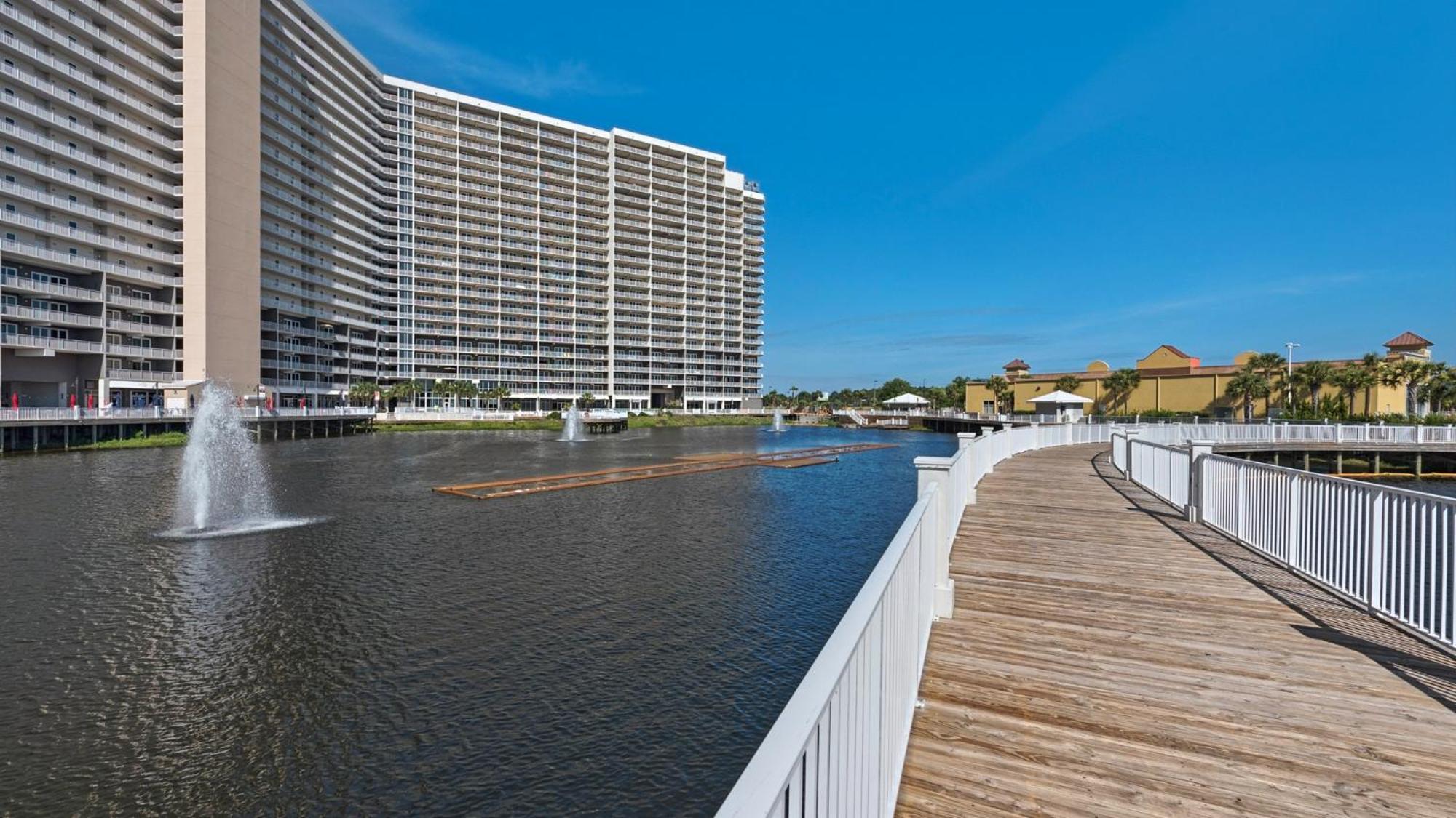 Laketown Wharf 613! Ocean View, 1 Bd, 2 Bath, And Amazing Amenities! Villa Panama City Beach Exterior foto